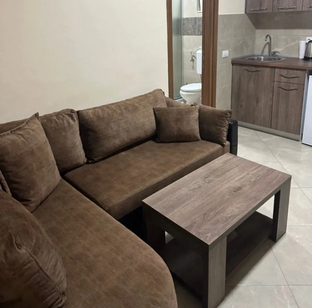 Izdavanje, jednosoban stan, 40m², Ulcinj, Crna Gora