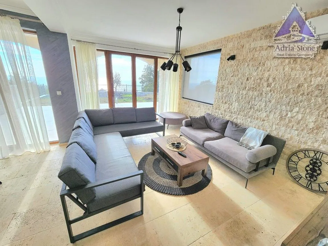 Sale, house, 199m², Kuljače, Budva