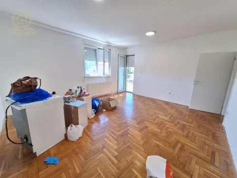 Rent, three bedroom apartment, 65m², Rotkvarija, Novi Sad Sve Podlokacije - image 2