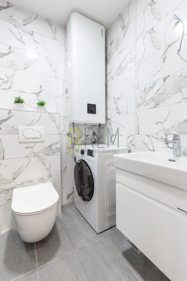 Sale, one bedroom apartment, 38m², Bečići, Budva