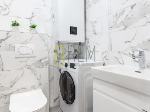 Sale, one bedroom apartment, 38m², Bečići, Budva - image 6