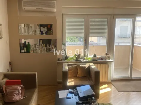 Sale, four bedroom apartment, 81m², Crveni Krst, Beograd - image 2