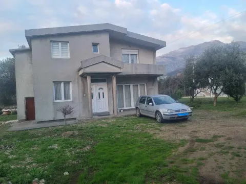 Sale, house, 190m², Zaljevo, Bar - image 1