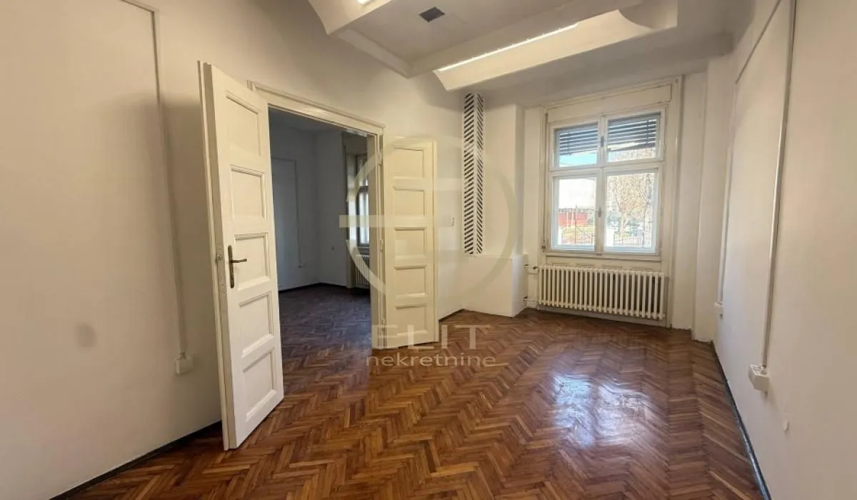 Rent, office space, 93m², Centar, Novi Sad