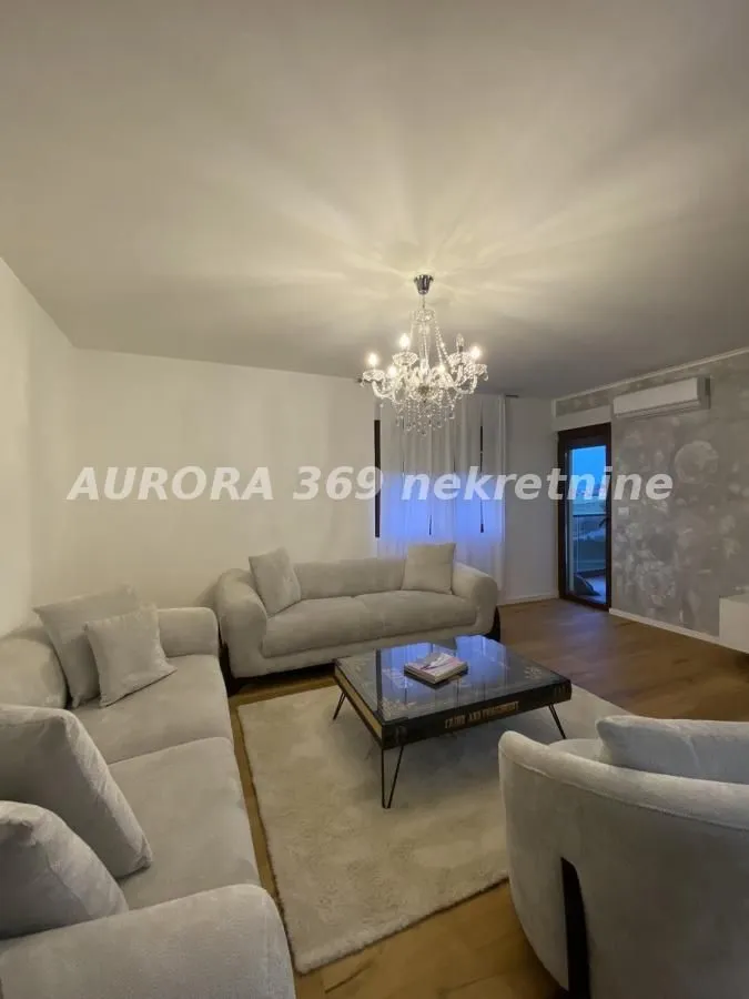 Sale, three bedroom apartment, 85m², Ruma, Srbija