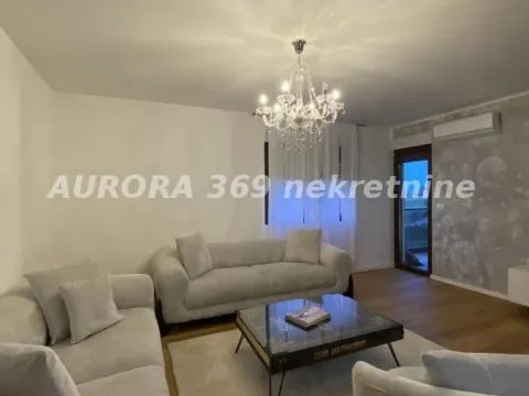 Prodaja, trosoban stan, 85m², Ruma, Srbija - image 2