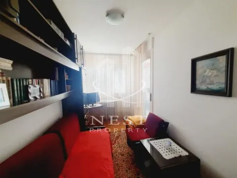 Prodaja, trosoban stan, 76m², Novi Beograd Blok 63, Novi Beograd Sve Podlokacije - image 4