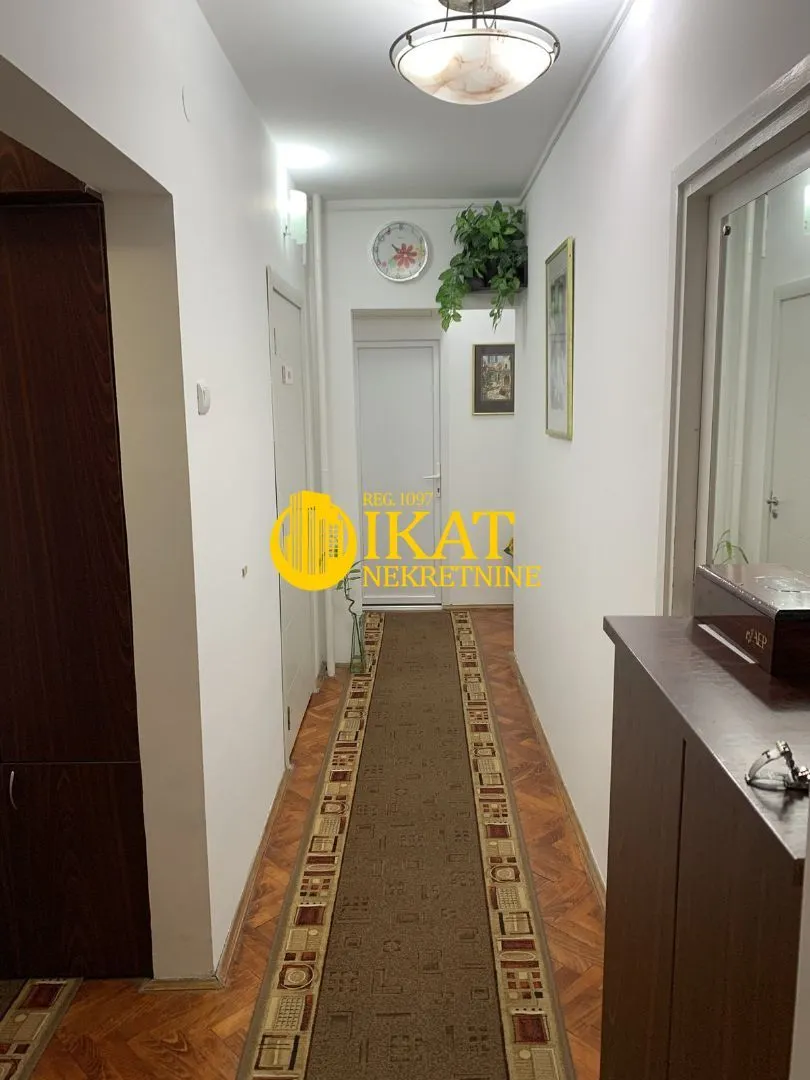 Prodaja, trosoban stan, 74m², Zvezdara Sve Podlokacije, Beograd