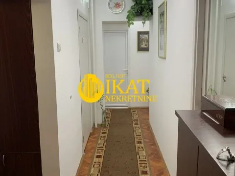 Prodaja, trosoban stan, 74m², Zvezdara Sve Podlokacije, Beograd - image 2