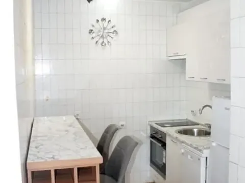 Sale, studio apartment, 36m², Centar, Bar - image 4