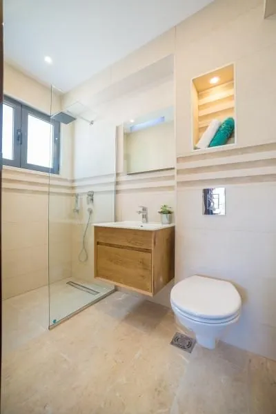 Sale, house, 170m², Bečići, Budva