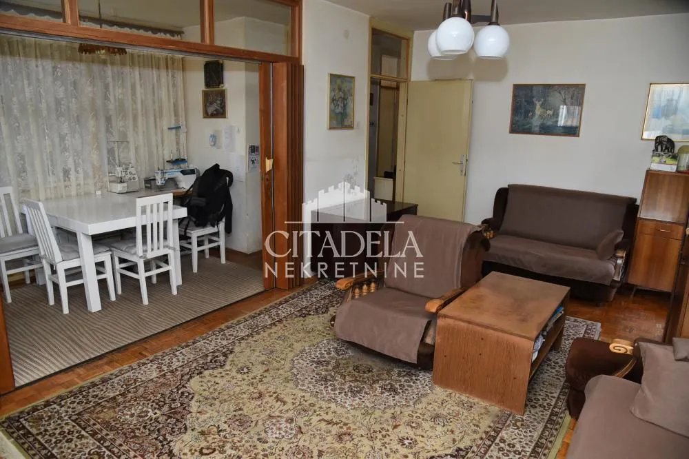 Prodaja, trosoban stan, 70m², Stari Grad, Beograd