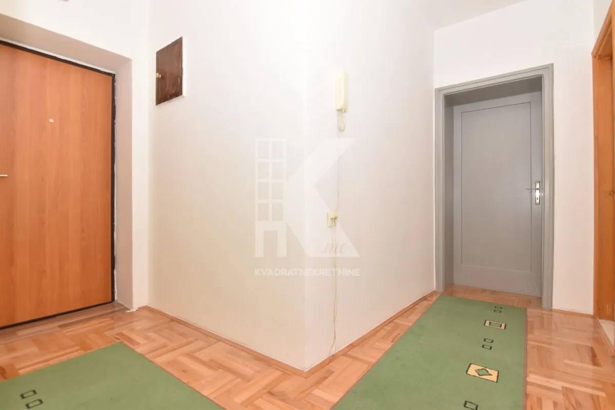 Rent, one bedroom apartment, 50m², Centar, Podgorica