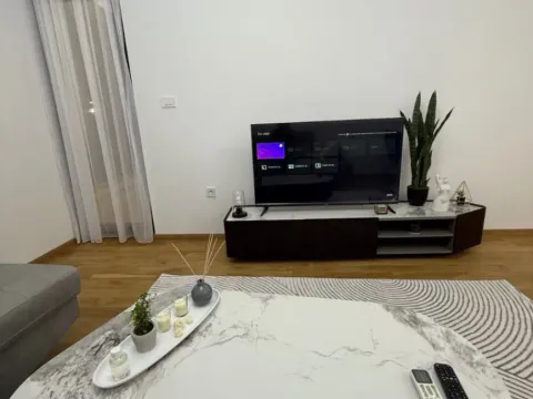 Izdavanje, dvosoban stan, 75m², Podgorica, Crna Gora - image 10