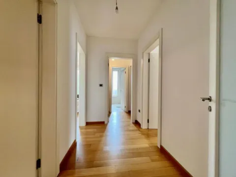 Izdavanje, stan, 119m², Centar, Podgorica - image 8