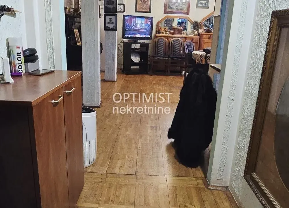 Sale, three bedroom apartment, 64m², Karaburma, Palilula Sve Podlokacije