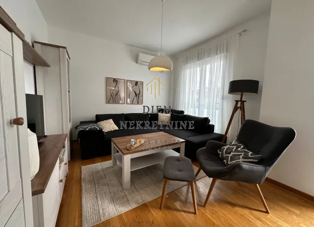Rent, one bedroom apartment, 51m², City Kvart, Podgorica