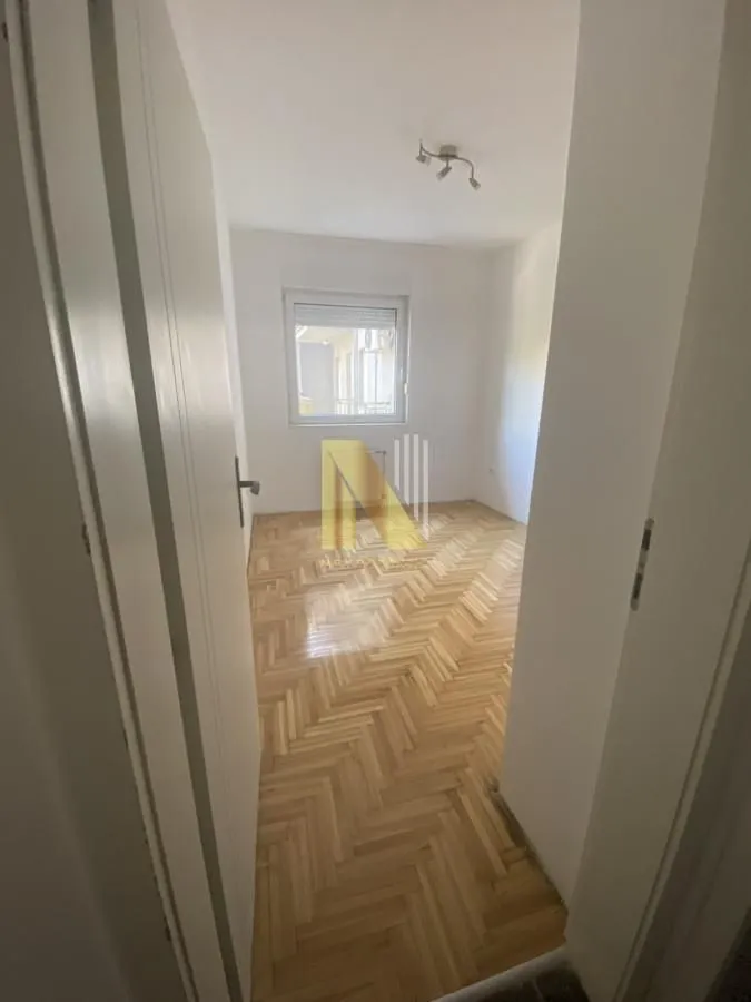 Izdavanje, dvosoban stan, 52m², Sajmište, Novi Sad