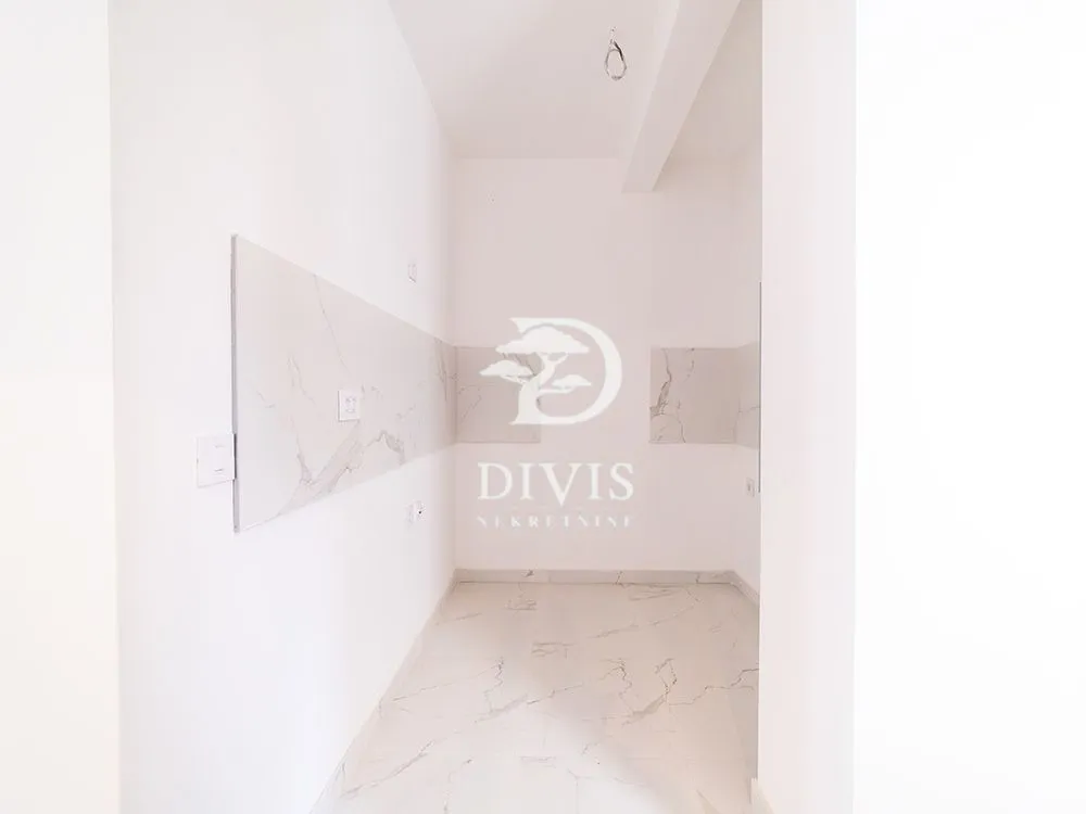 Sale, four bedroom apartment, 71m², Vračar Hram, Vračar Sve Podlokacije