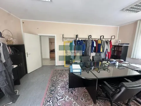 Rent, office space, 700m², Grošnica, Kragujevac - image 2