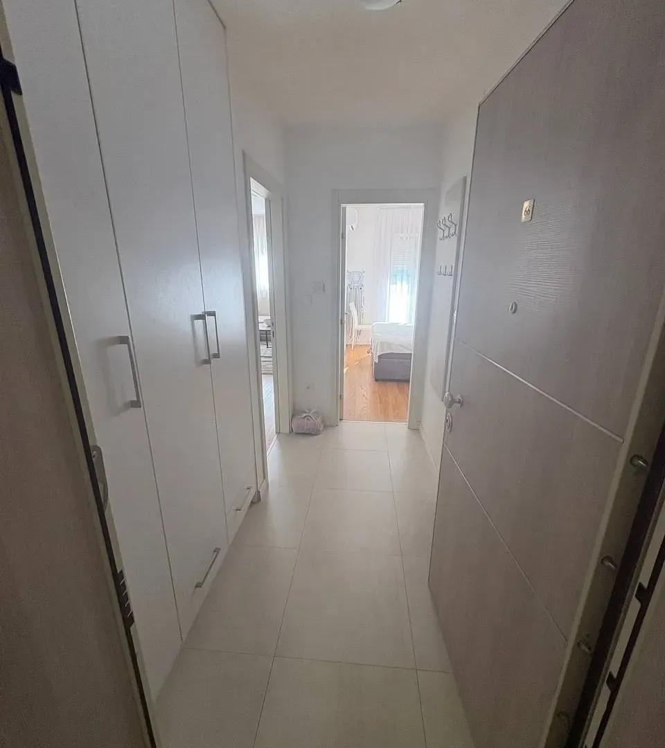 Rent, one bedroom apartment, 50m², Central Point, Podgorica