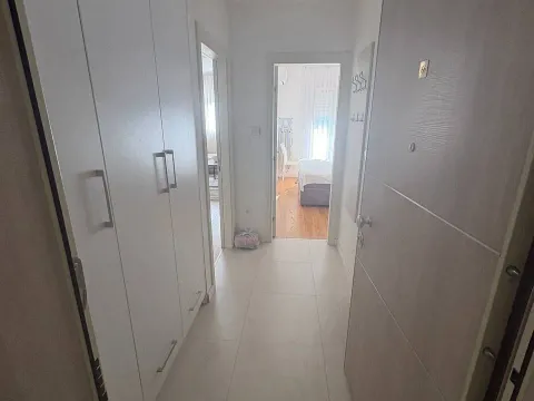 Rent, one bedroom apartment, 50m², Central Point, Podgorica - image 7