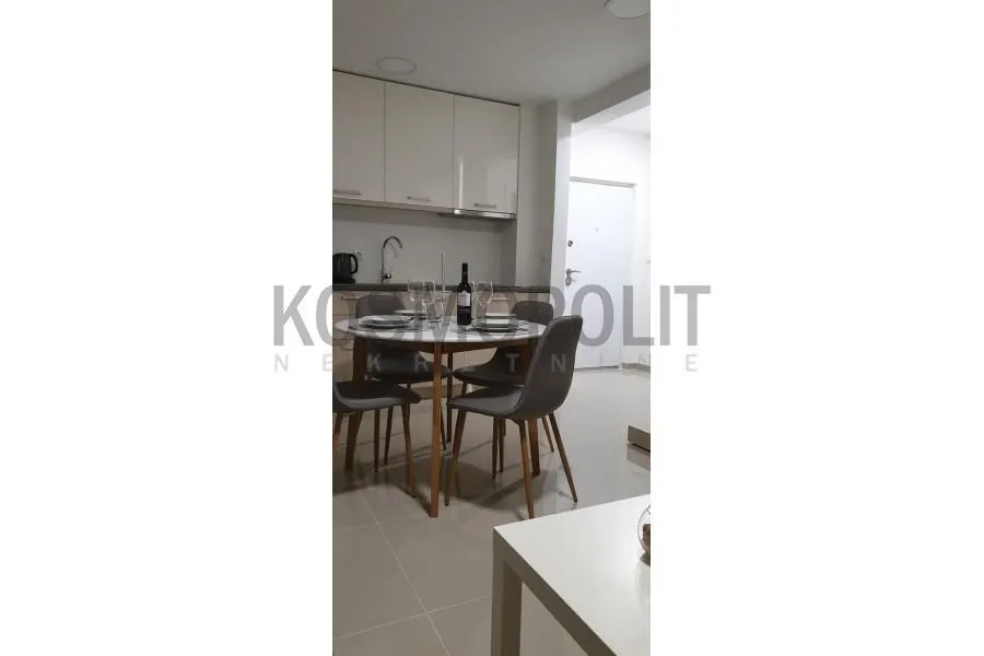 Sale, office space, 1300m², Veliko Gradište, Srbija