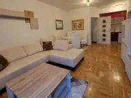 Izdavanje, jednosoban stan, 55m², City Kvart, Podgorica - image 1