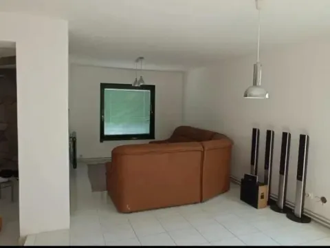 Sale, house, 173m², Kragujevac, Srbija - image 3