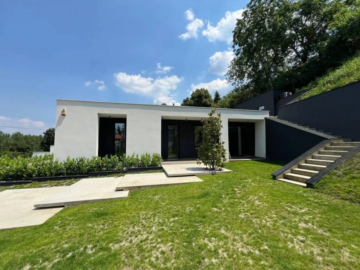 Sale, house, 253m², Beočić, Rekovac