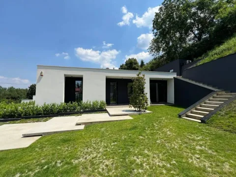 Prodaja, kuća, 253m², Beočić, Rekovac - image 22