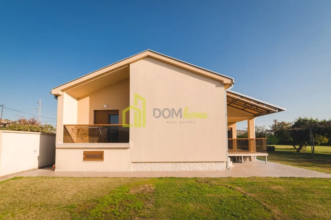 Rent, house, 170m², Dajbabe, Podgorica