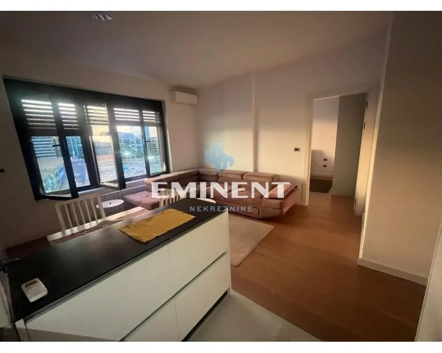 Rent, two bedroom apartment, 42m², Novi Beograd Blok 67, Novi Beograd Sve Podlokacije