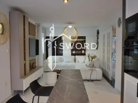 Sale, three bedroom apartment, 110m², Prčanj, Kotor - image 15