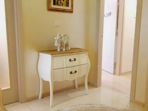 Izdavanje, stan, 100m², City Kvart, Podgorica - image 12