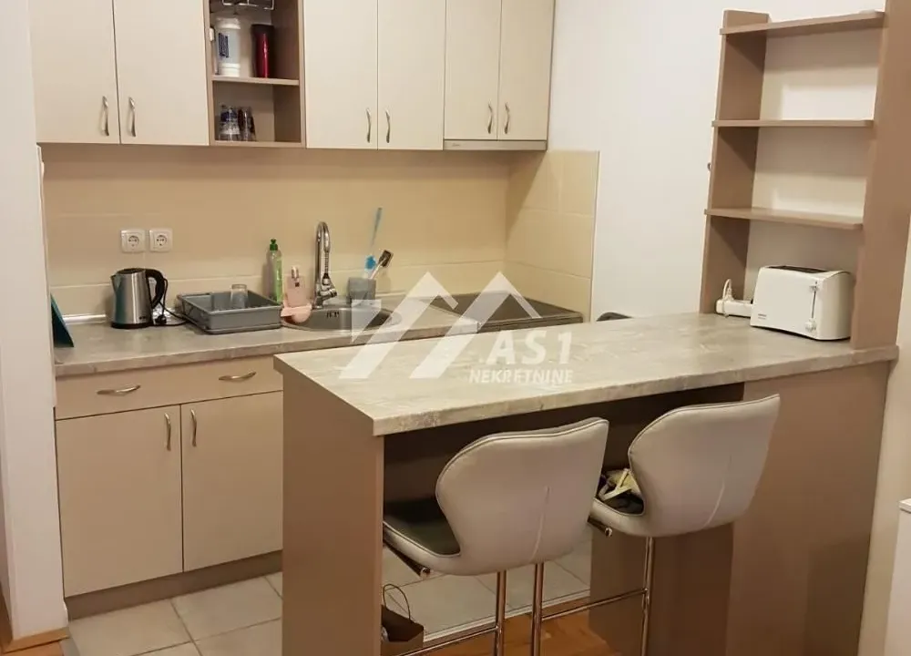 Rent, apartment, 26m², Bulevar Evrope, Novi Sad Sve Podlokacije