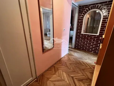 Prodaja, dvosoban stan, 63m², Zemun Kalvarija, Zemun Sve Podlokacije - image 2