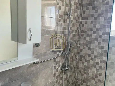 Izdavanje, dvosoban stan, 100m², Tološi, Podgorica - image 3