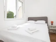 Rent, one bedroom apartment, 36m², Radanovići, Kotor - image 10