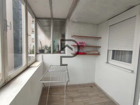 Rent, apartment, 105m², Blok 5, Podgorica - image 17