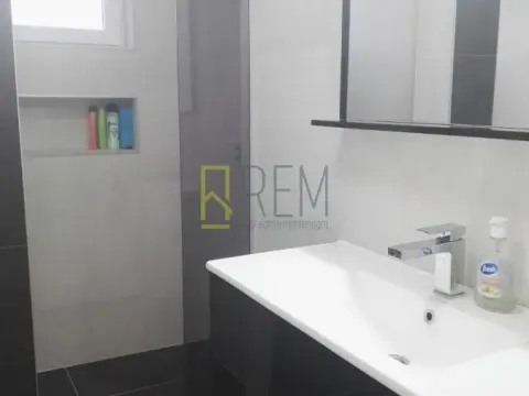 Prodaja, dvosoban stan, 65m², Centar, Podgorica - image 9