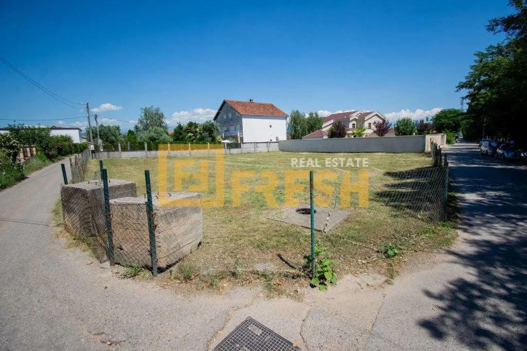 Prodaja, plac, 1074m², Tološi, Podgorica