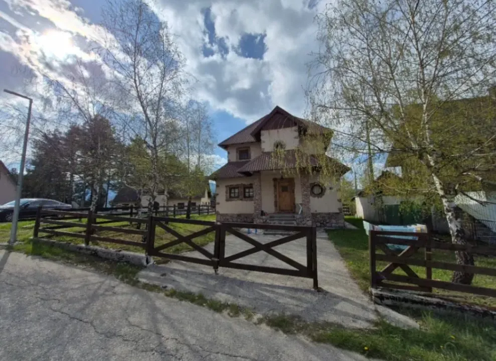 Prodaja, kuća, 100m², Centar, Žabljak