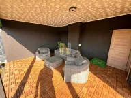 Izdavanje, četvorosoban stan, 132m², Novo naselje, Novi Sad - image 23