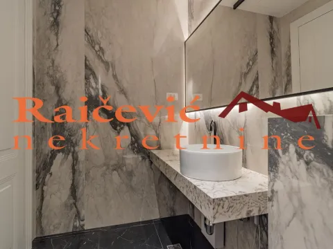 Sale, two bedroom apartment, 100m², Savski Venac, Beograd - image 13