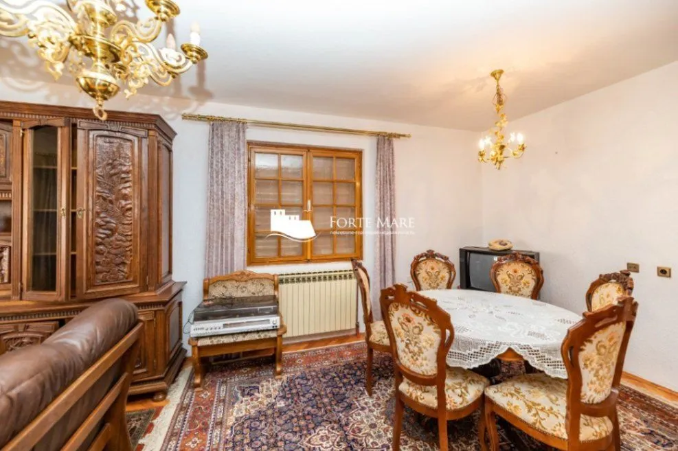 Prodaja, kuća, 387m², Igalo, Herceg Novi