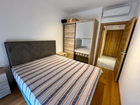 Sale, one bedroom apartment, 46m², City Kvart, Podgorica - image 7