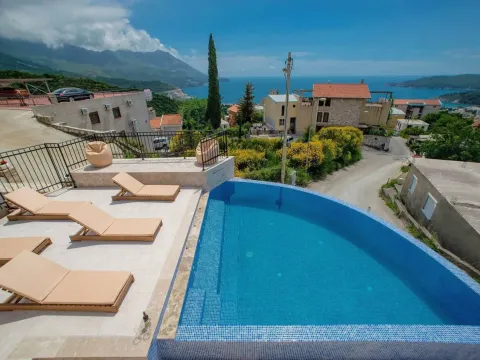 Sale, house, 170m², Bečići, Budva - image 16