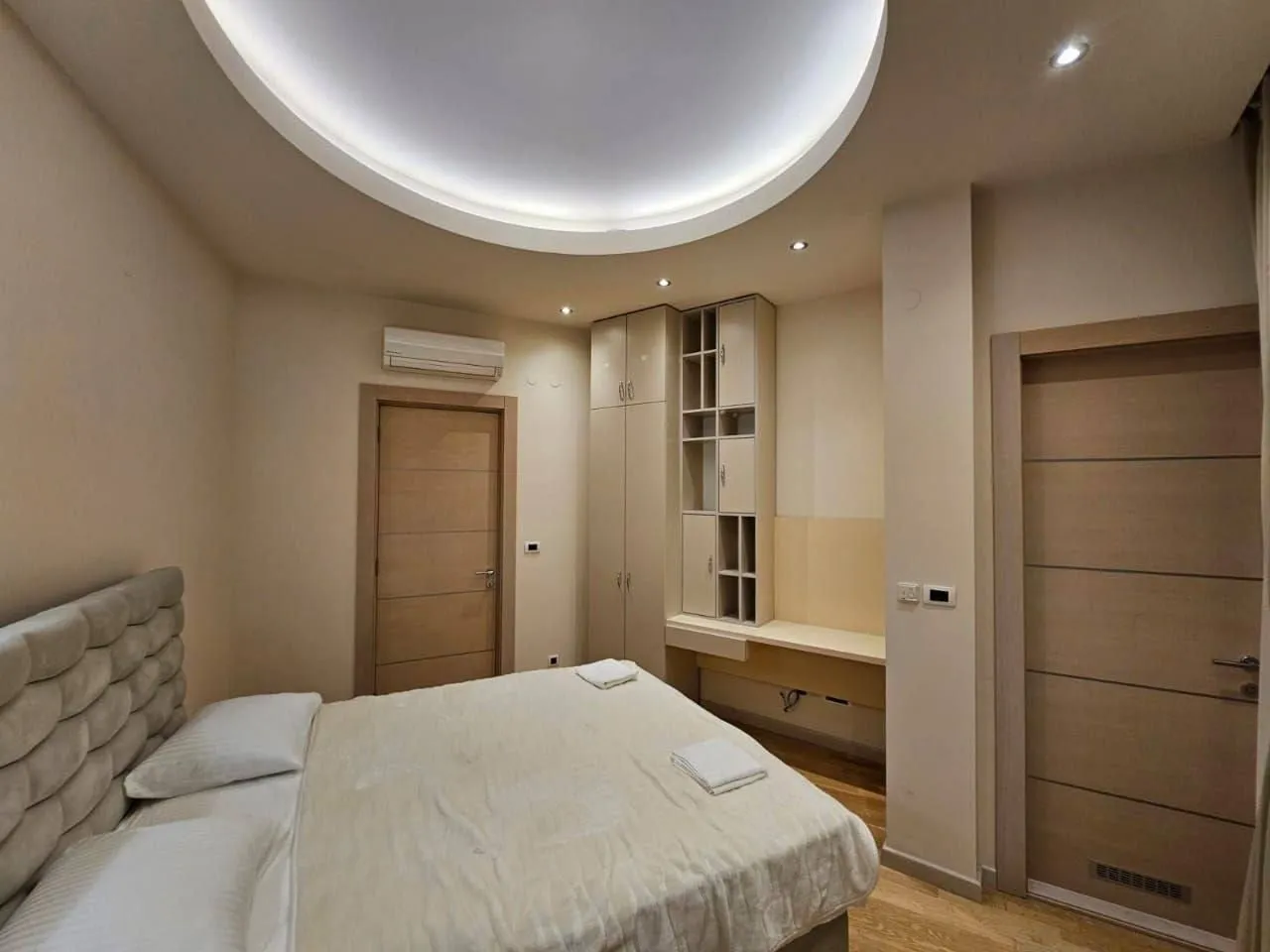 Rent, two bedroom apartment, 117m², Centar, Budva