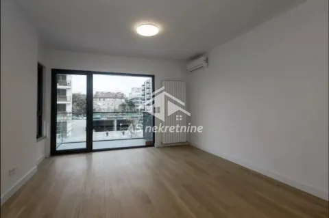 Izdavanje, trosoban stan, 78m², Savski Venac, Beograd - image 3